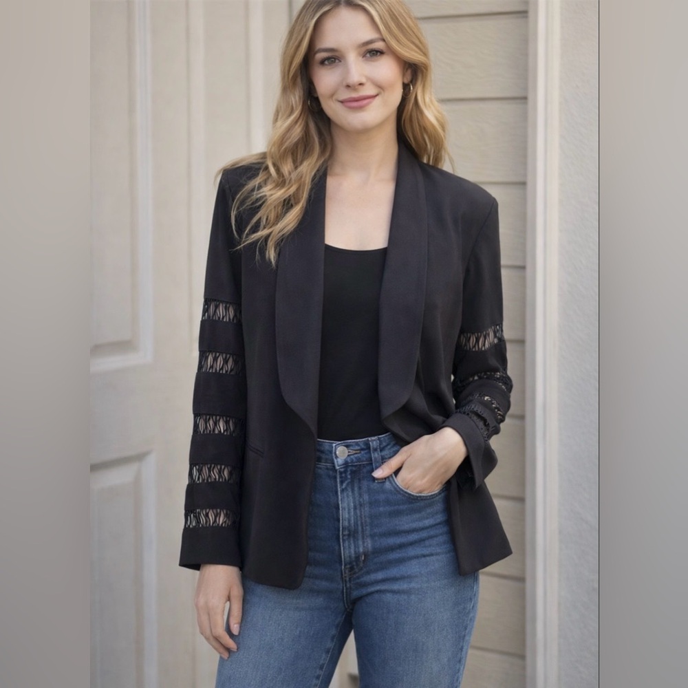 Marcella Priani Vintage Elegant Black Blazer with Cut-Out Sleeve Design